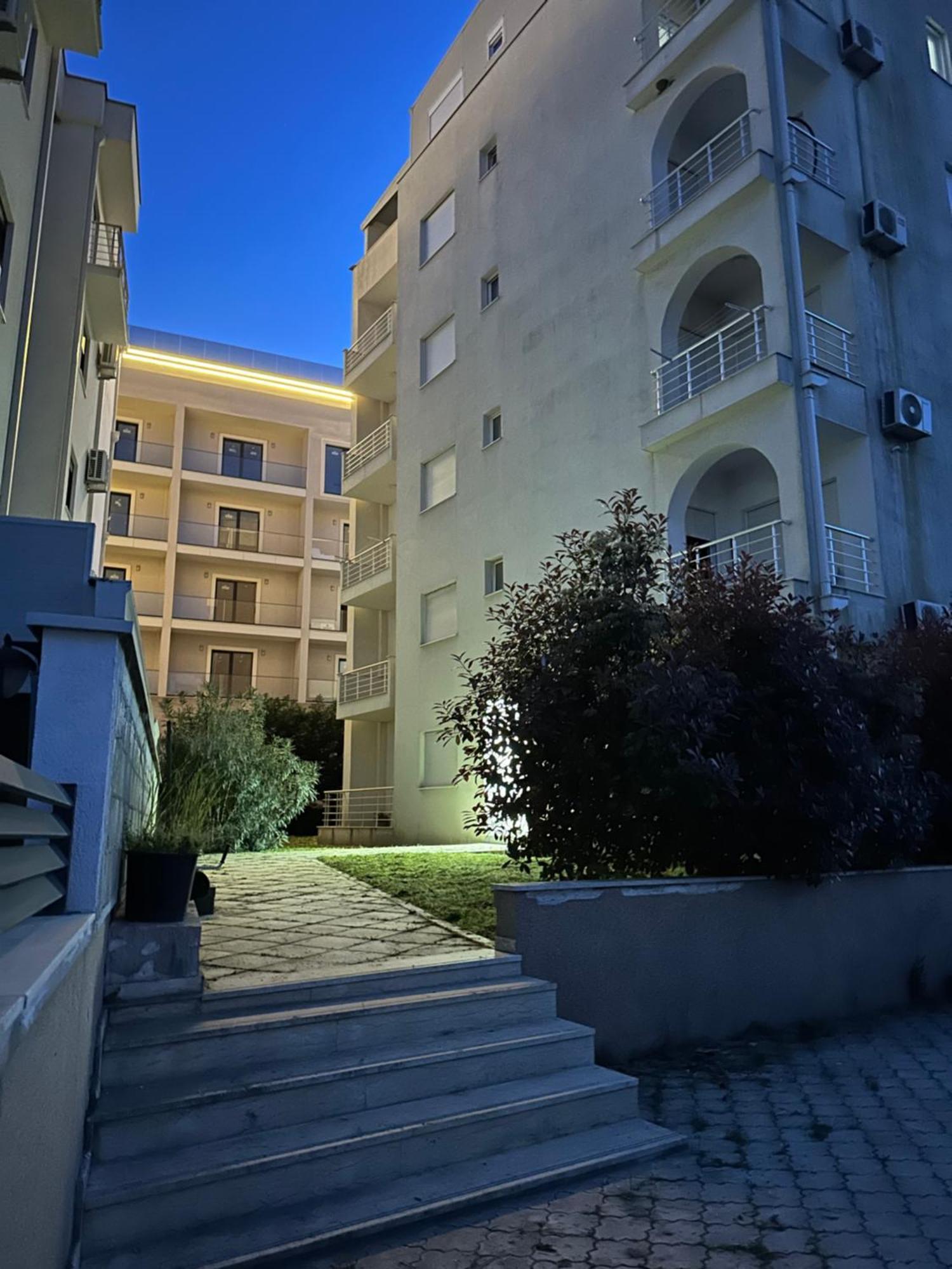Long Daire *